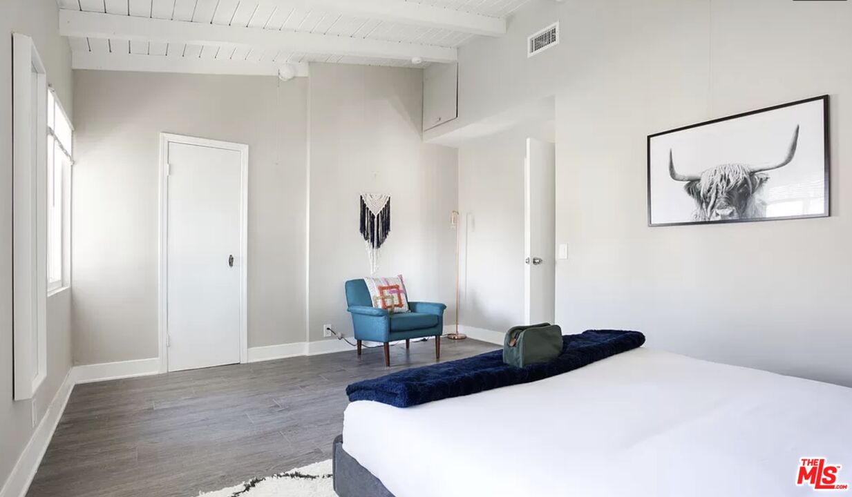 MLS #25570081 image #11