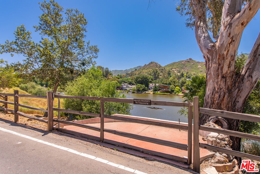 MLS #25570105 image #11