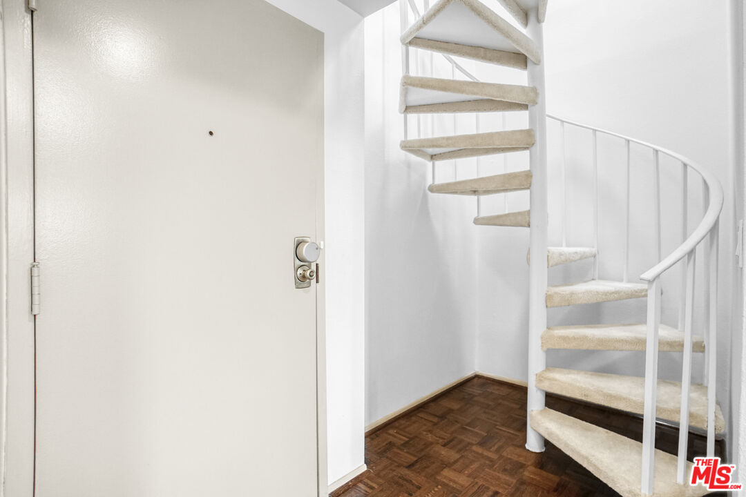 MLS #25570365 image #17