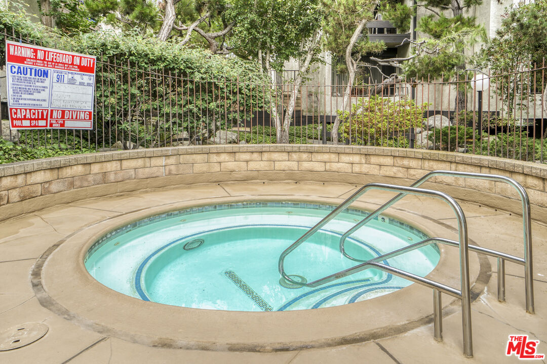 MLS #25570365 image #24