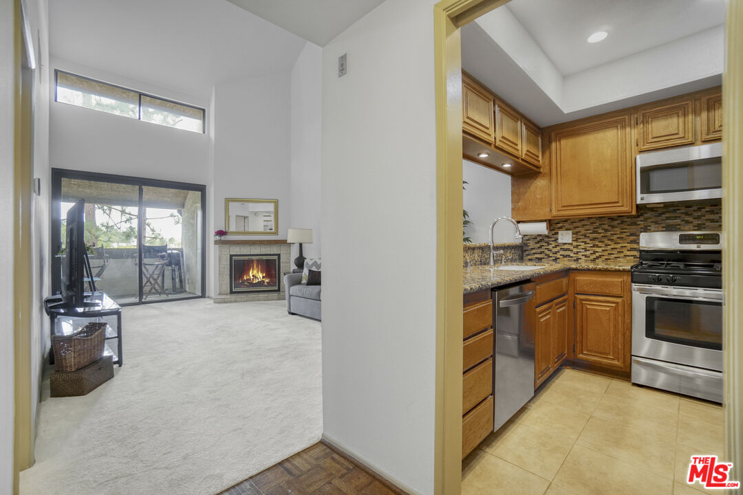 MLS #25570365 image #2