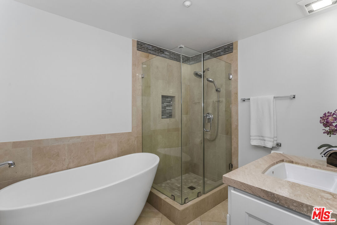 MLS #25570529 image #23