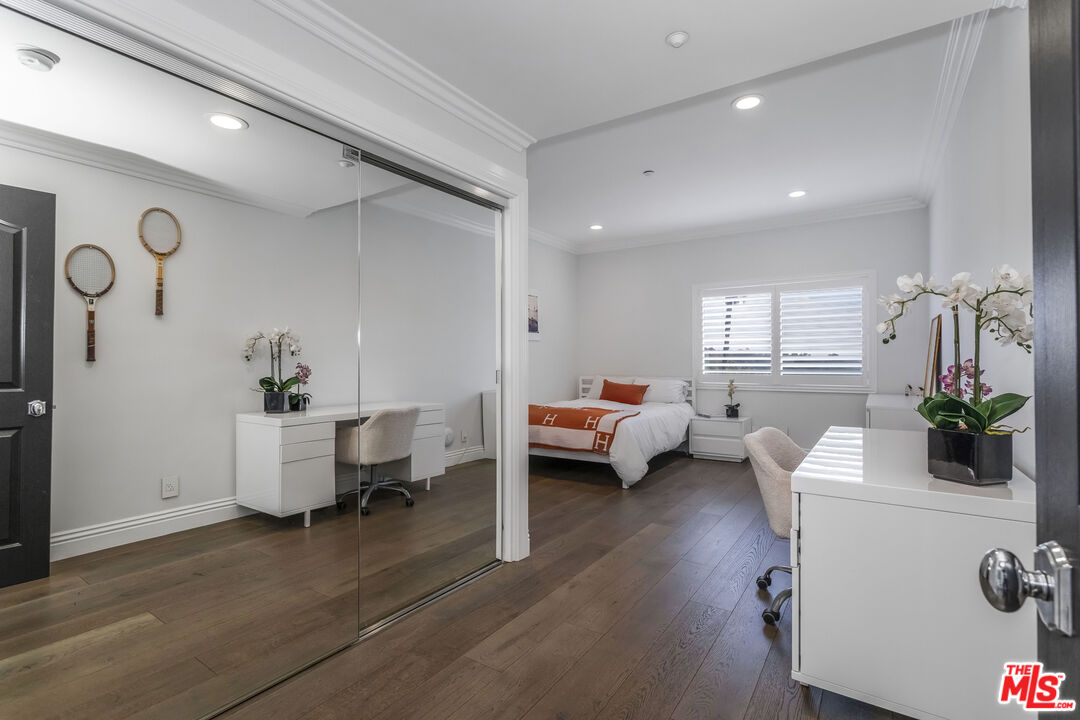 MLS #25570529 image #24