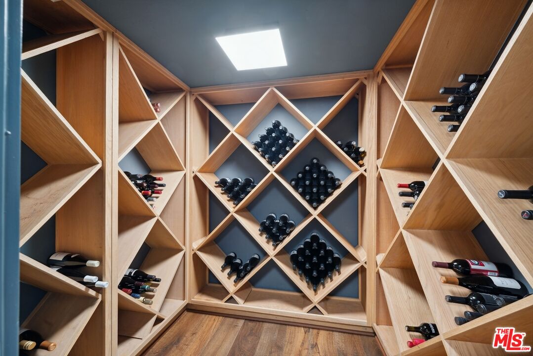 MLS #25570599 image #13