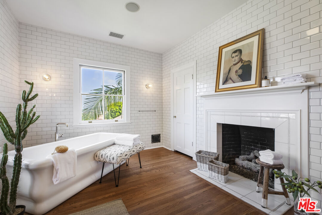 MLS #25570627 image #22