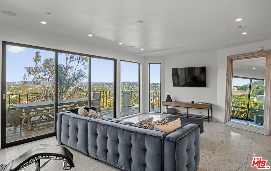 MLS #25570761 image #29