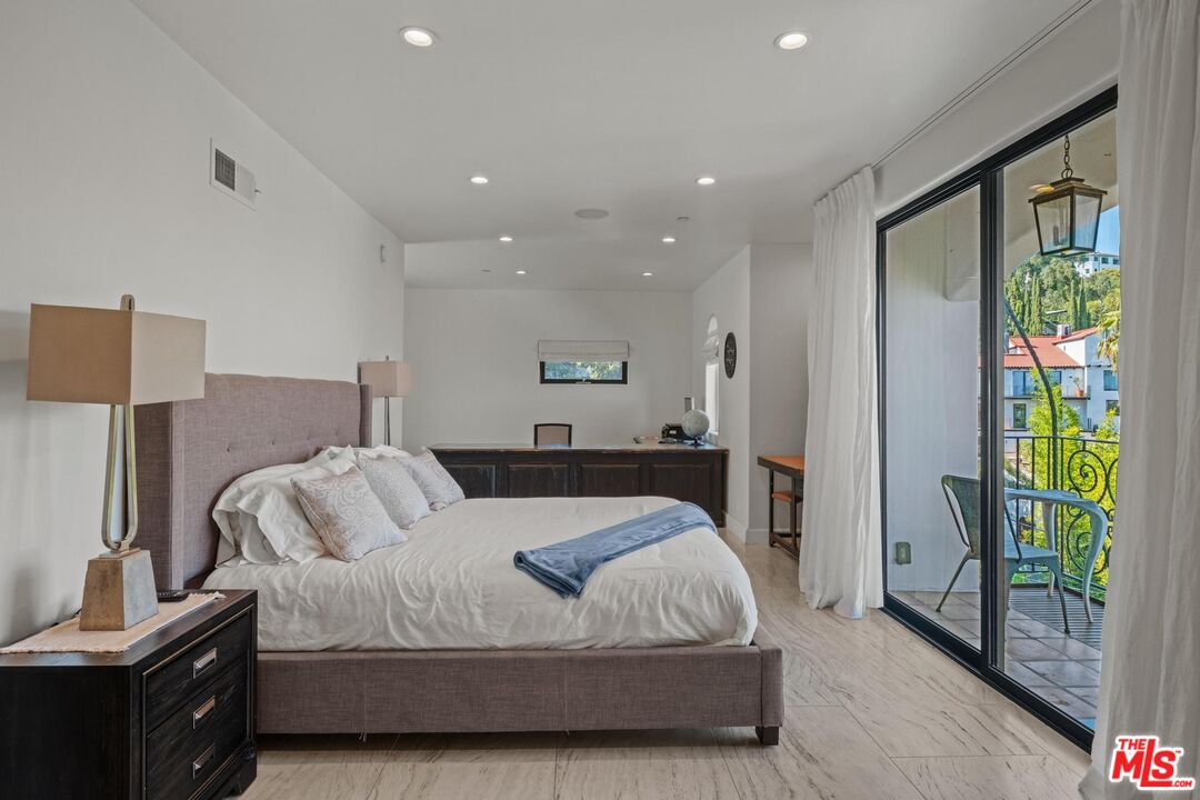 MLS #25570761 image #33