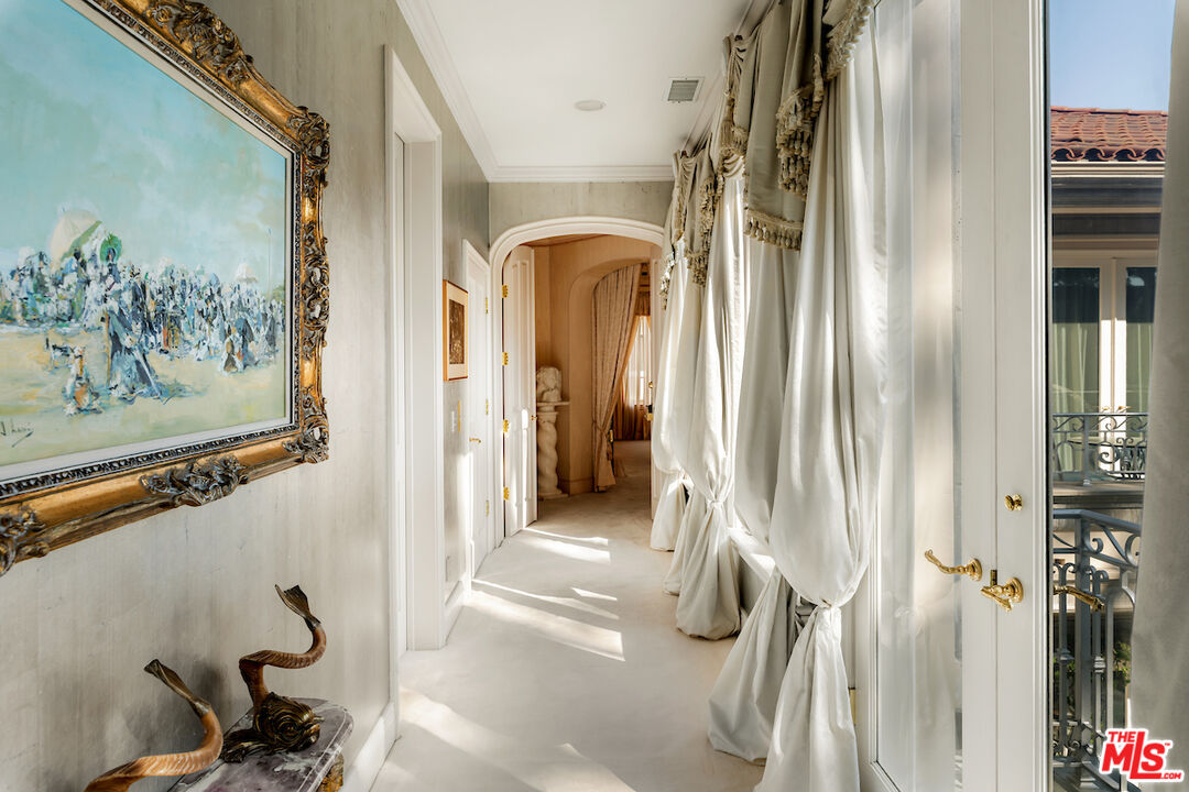 MLS #25570791 image #32