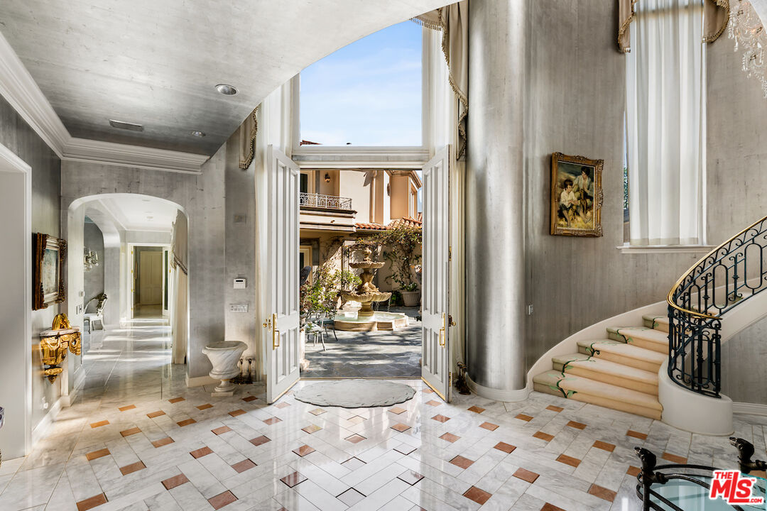 MLS #25570791 image #0