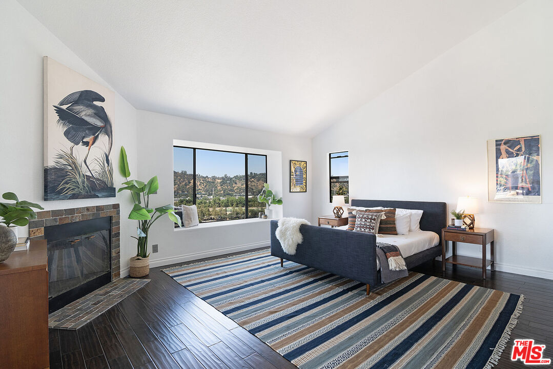 MLS #25570863 image #13