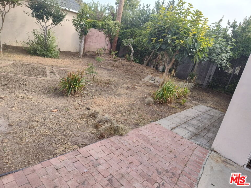 MLS #25571273 image #2