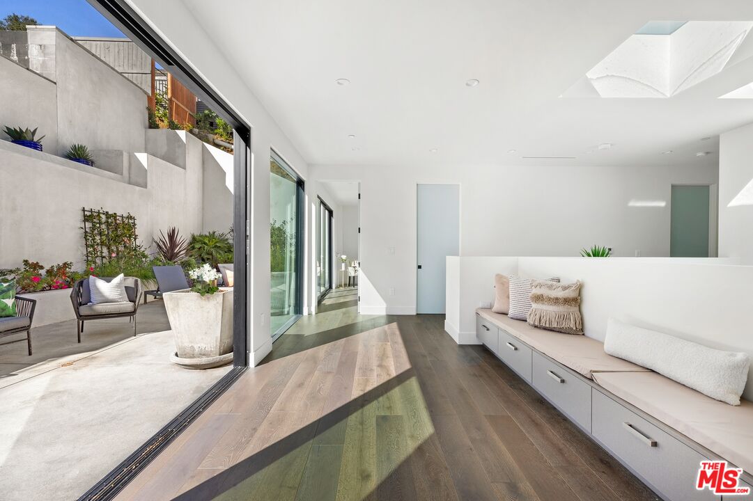 MLS #25571291 image #13