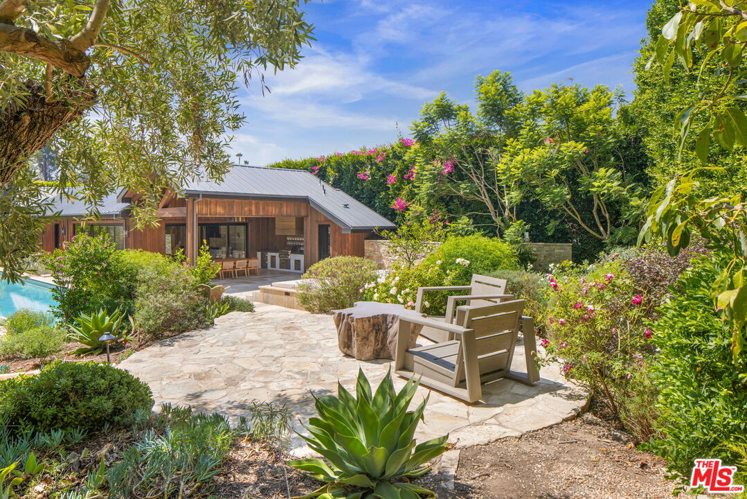 MLS #25571427 image #20