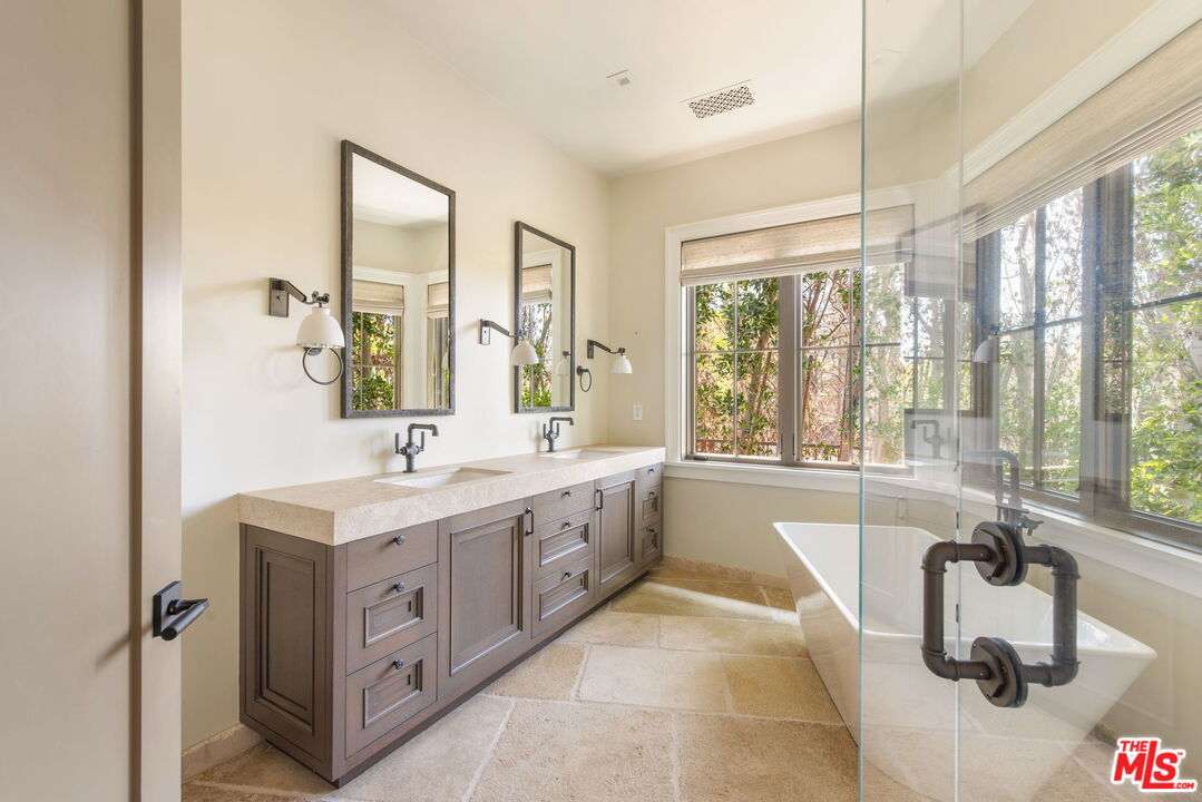 MLS #25571427 image #7