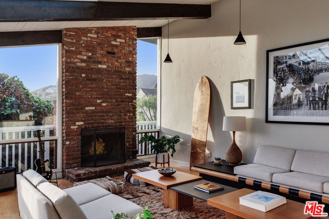 MLS #25571437 image #3