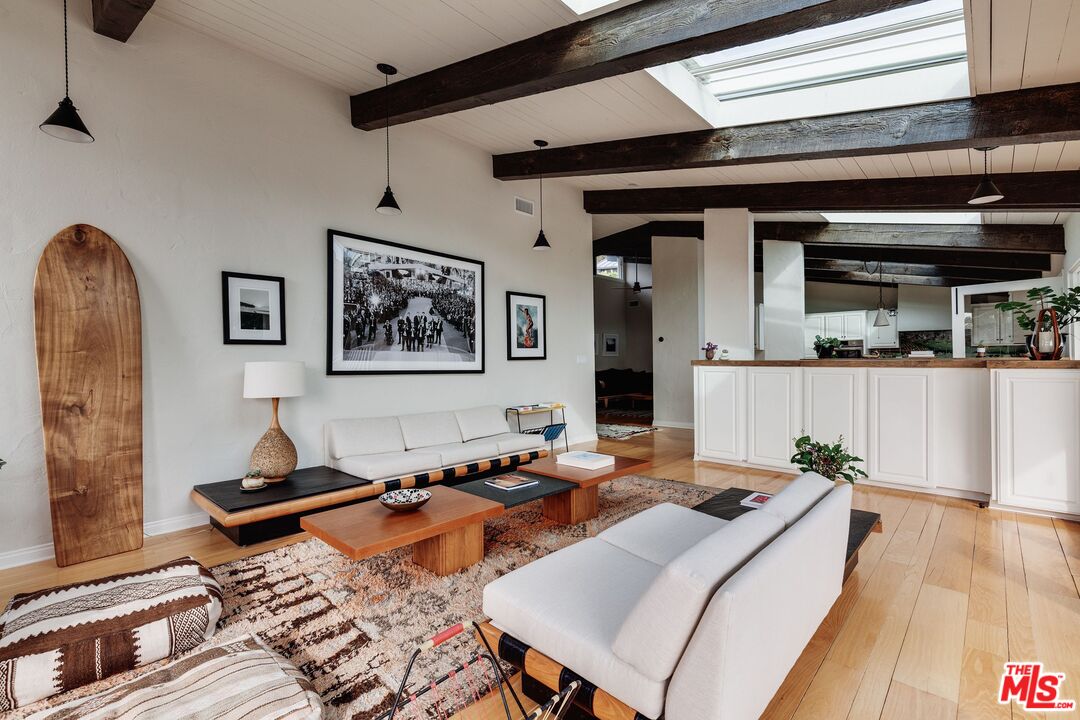 MLS #25571437 image #4