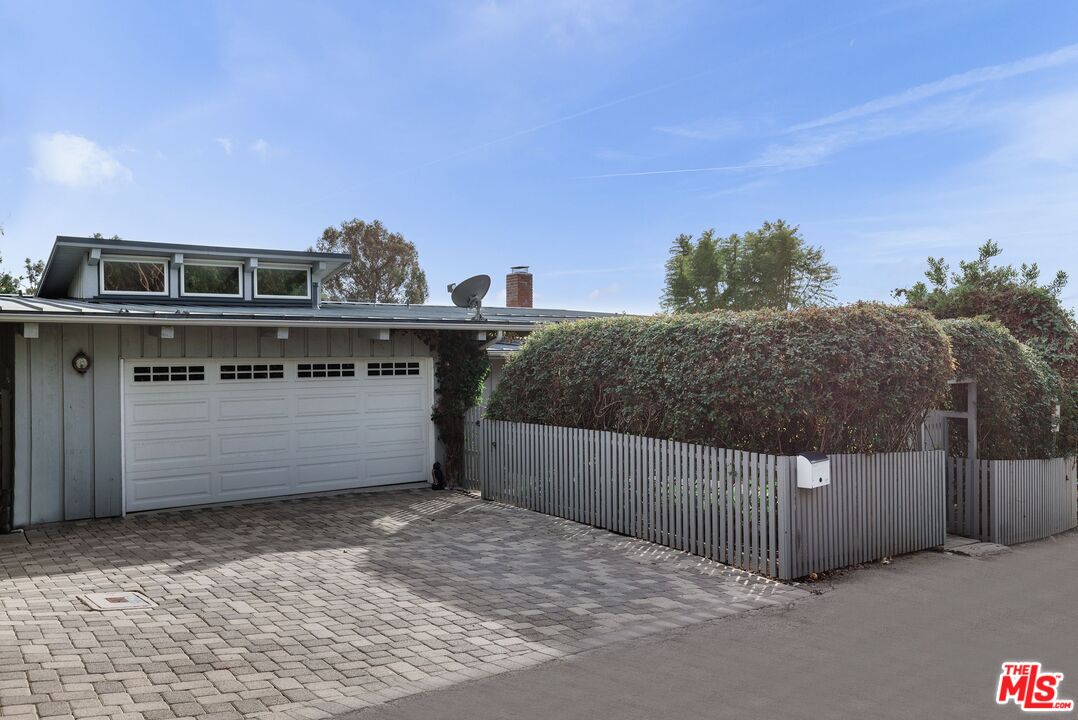 MLS #25571437 image #0