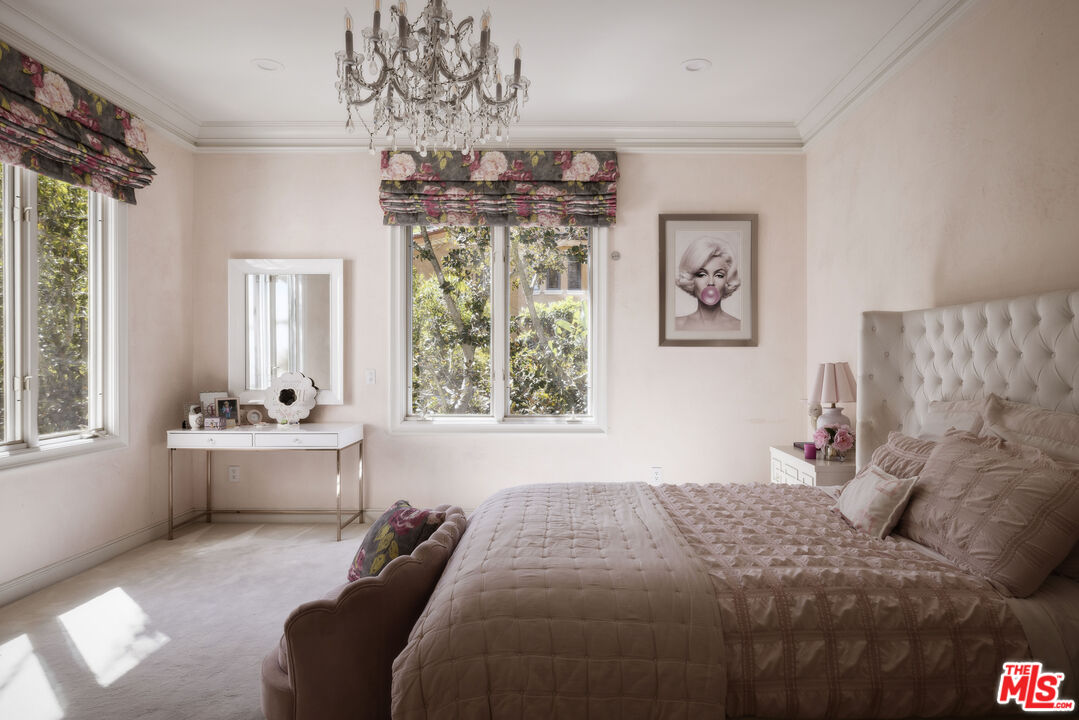 MLS #25571753 image #22