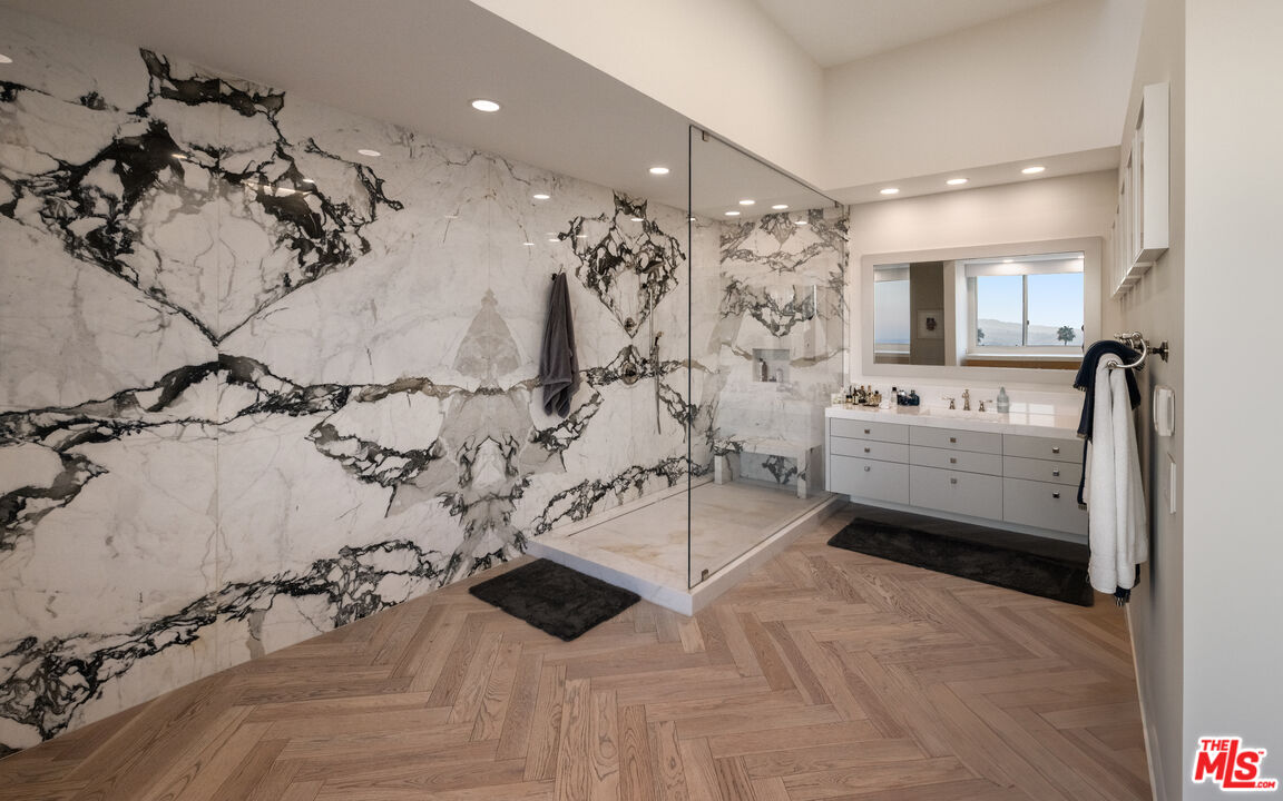 MLS #25571879 image #10