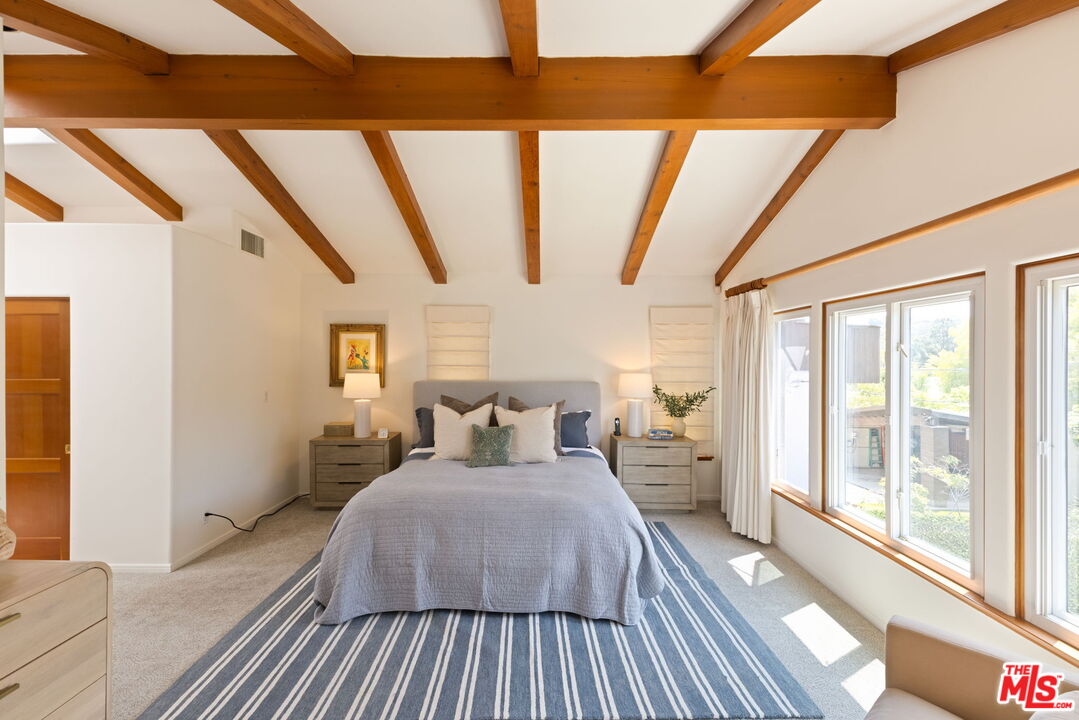 MLS #25571963 image #19