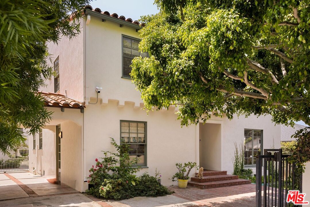 MLS #25571963 image #0