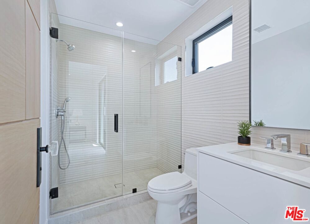 MLS #25571991 image #25