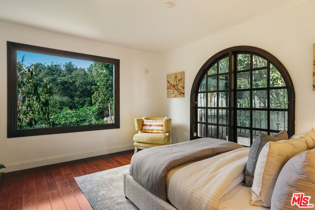 MLS #25572023 image #20