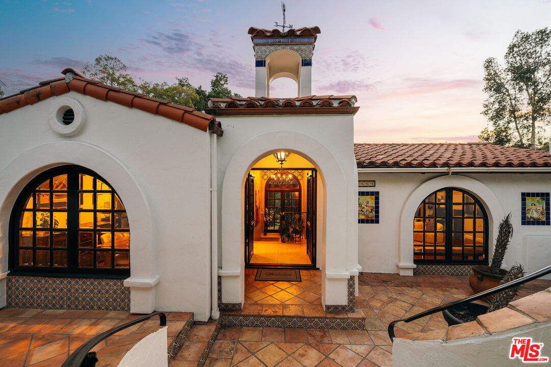 MLS #25572023 image #3