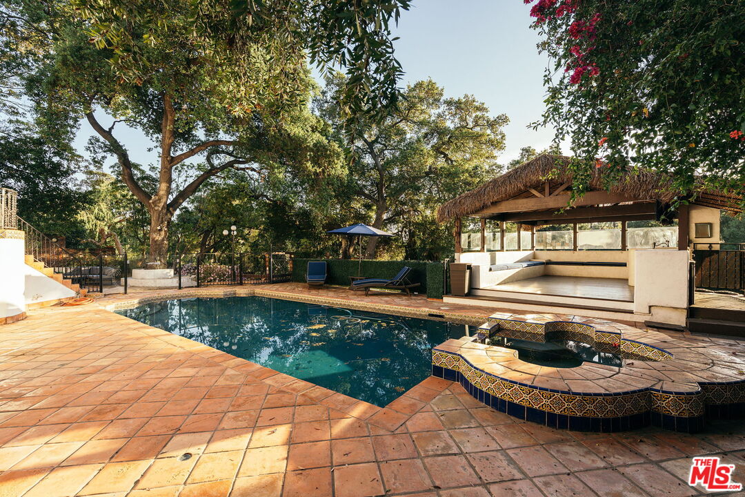 MLS #25572023 image #48