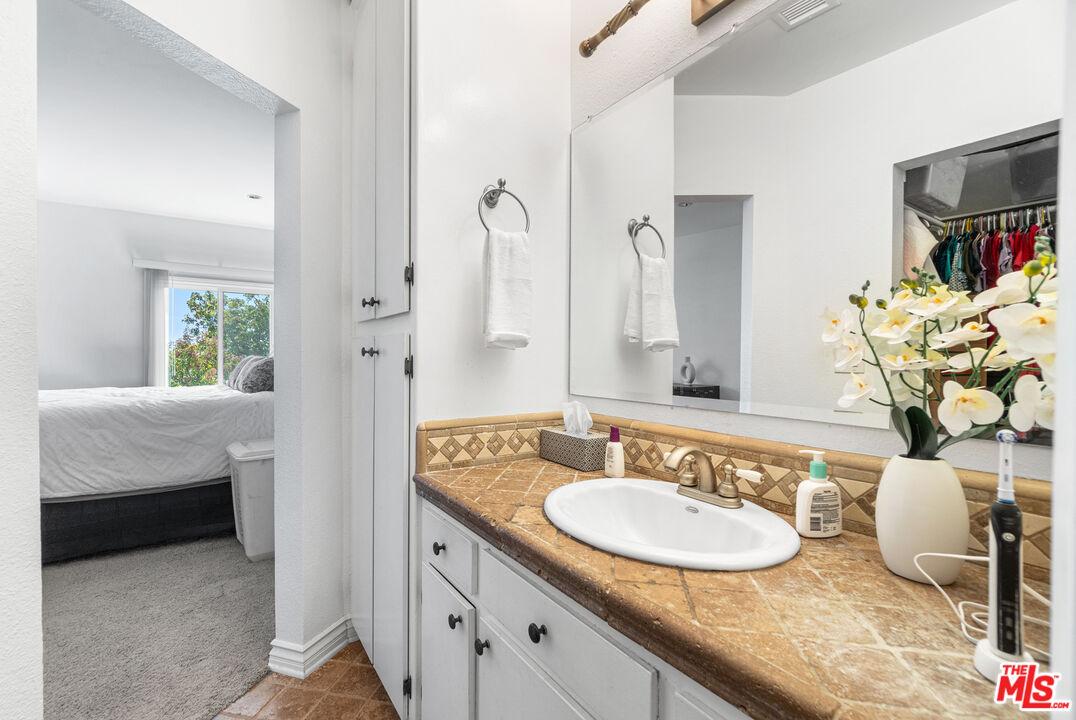 MLS #25572247 image #9