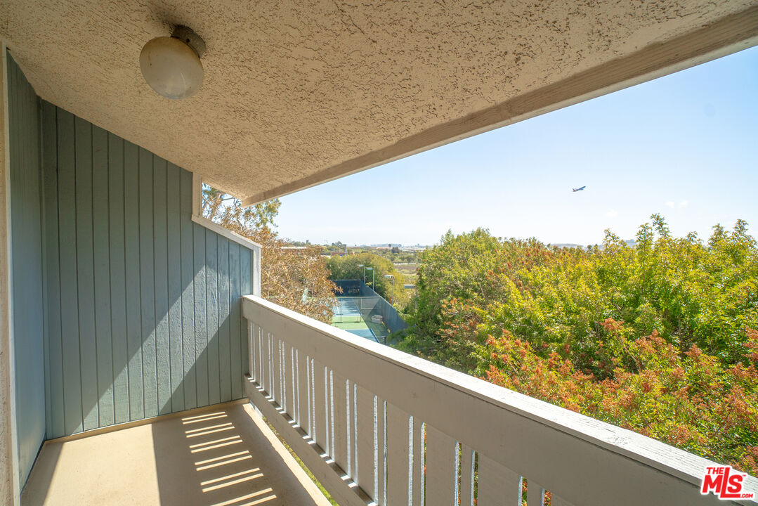 MLS #25572247 image #12