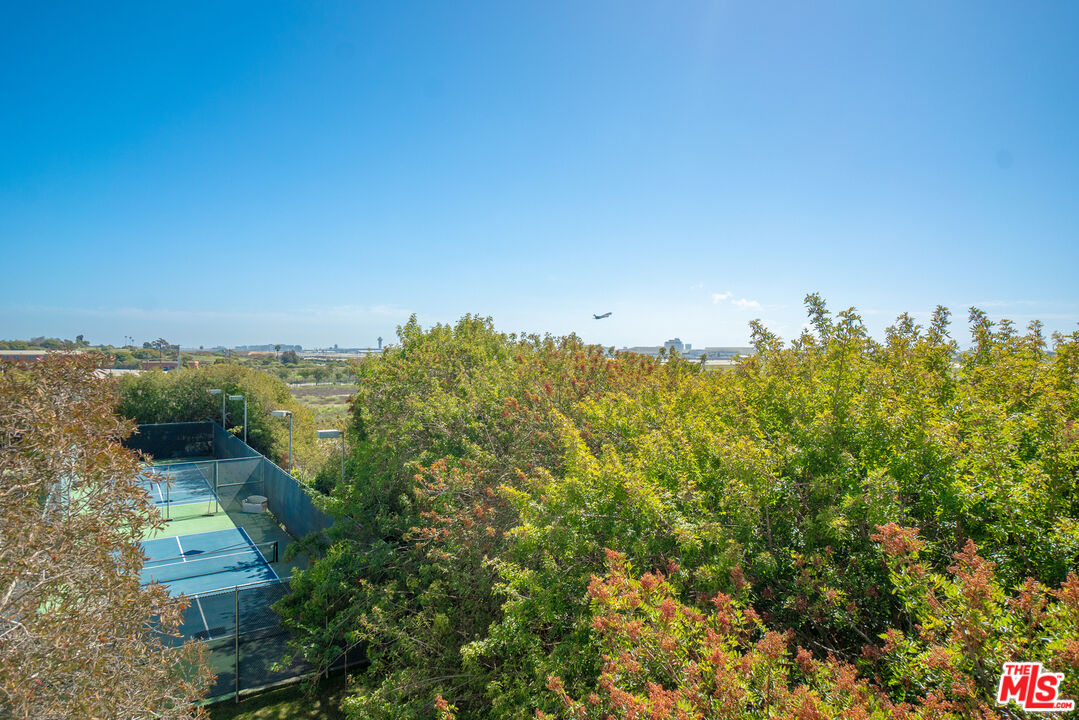 MLS #25572247 image #13