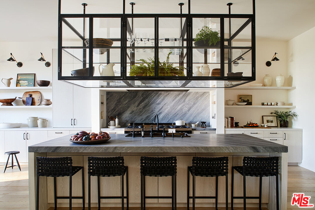 MLS #25572405 image #6