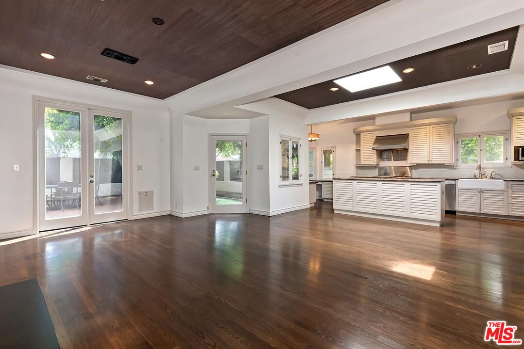 MLS #25572425 image #12