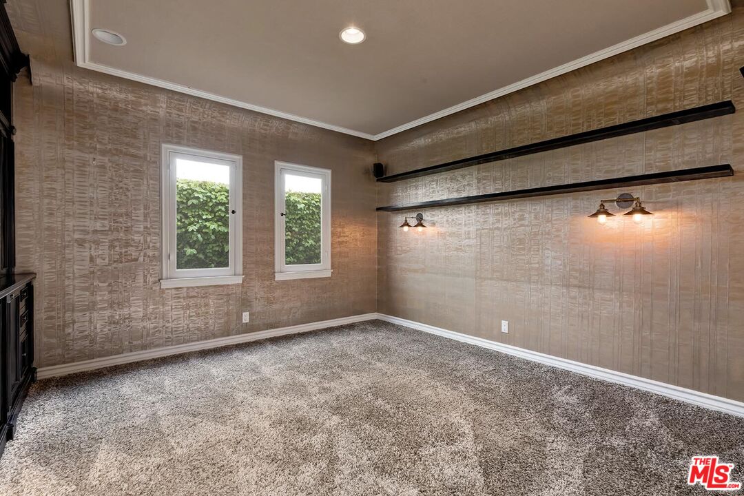 MLS #25572425 image #22