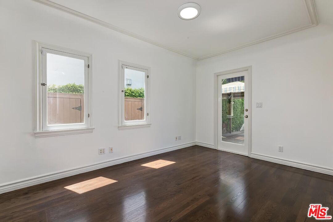 MLS #25572425 image #28