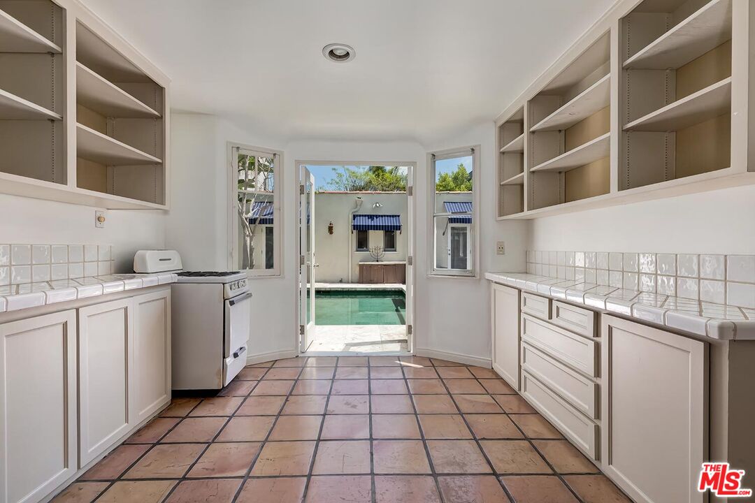 MLS #25572425 image #37