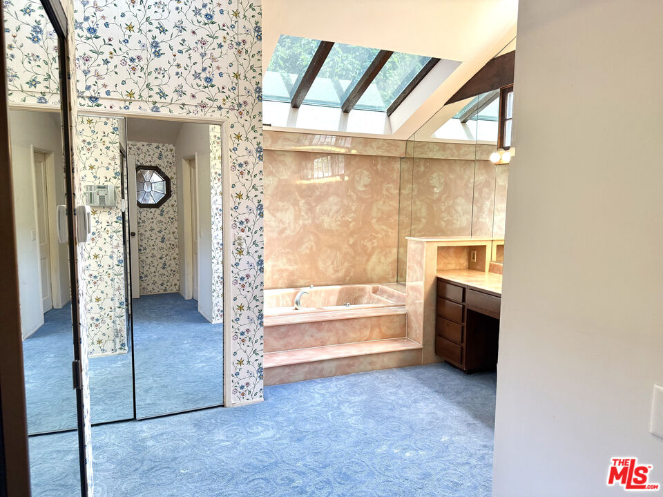 MLS #25572489 image #28