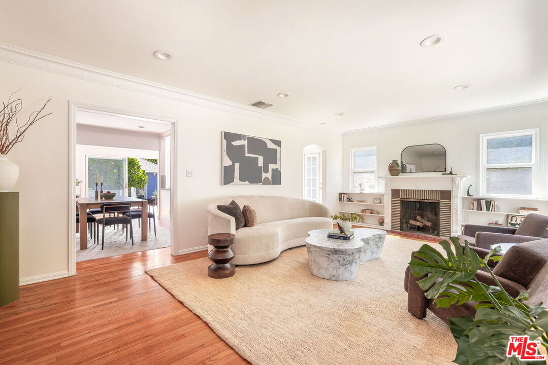 MLS #25572509 image #4