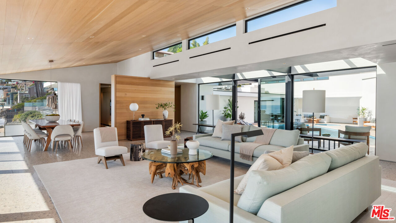 MLS #25572549 image #21