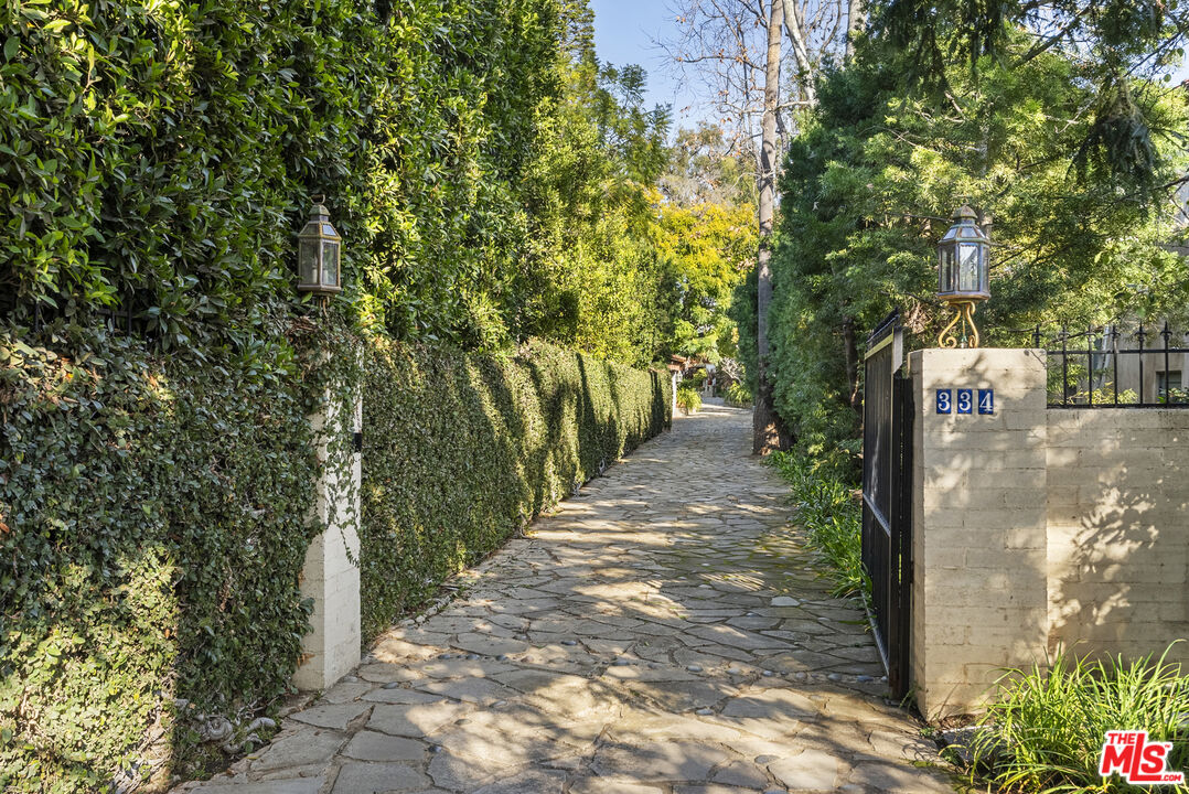 MLS #25572589 image #32