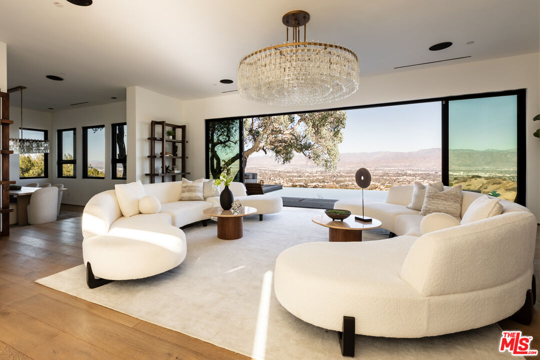 MLS #25572877 image #7