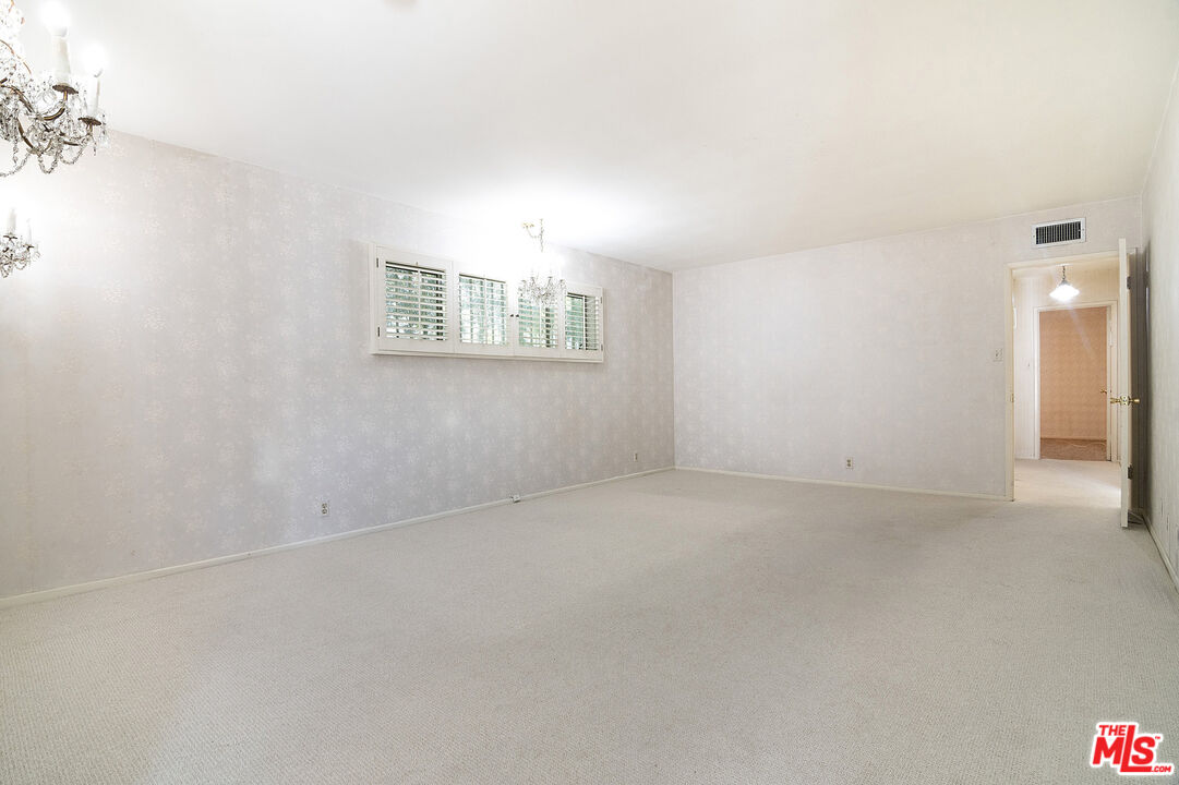 MLS #25573061 image #18