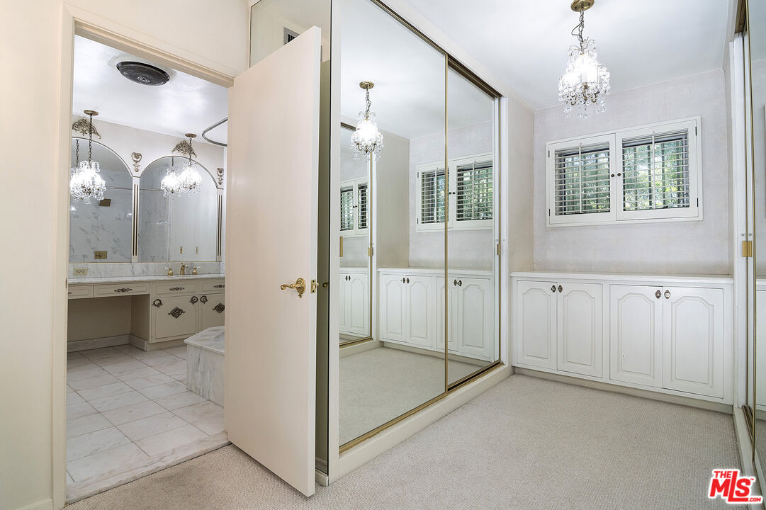 MLS #25573061 image #22