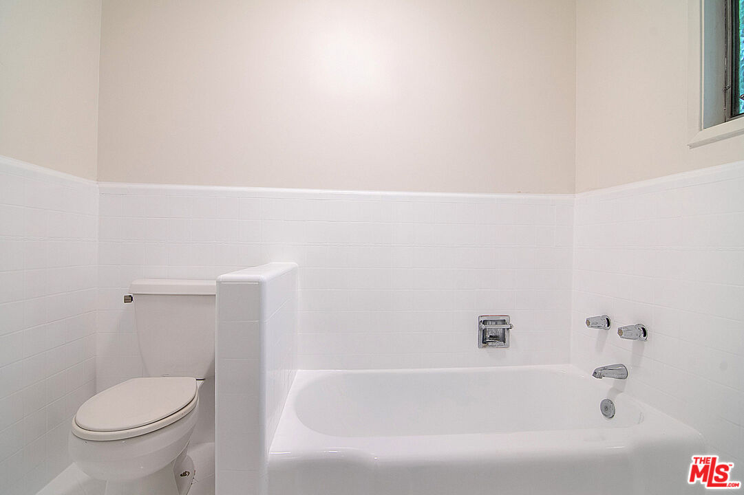 MLS #25573061 image #28