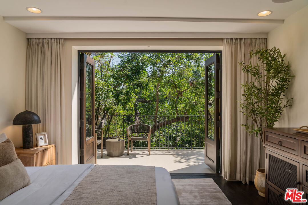 MLS #25573097 image #15