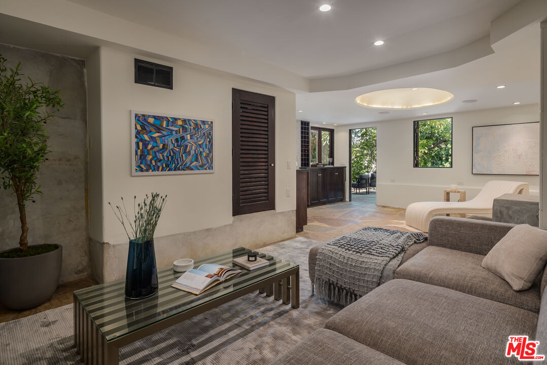 MLS #25573097 image #34