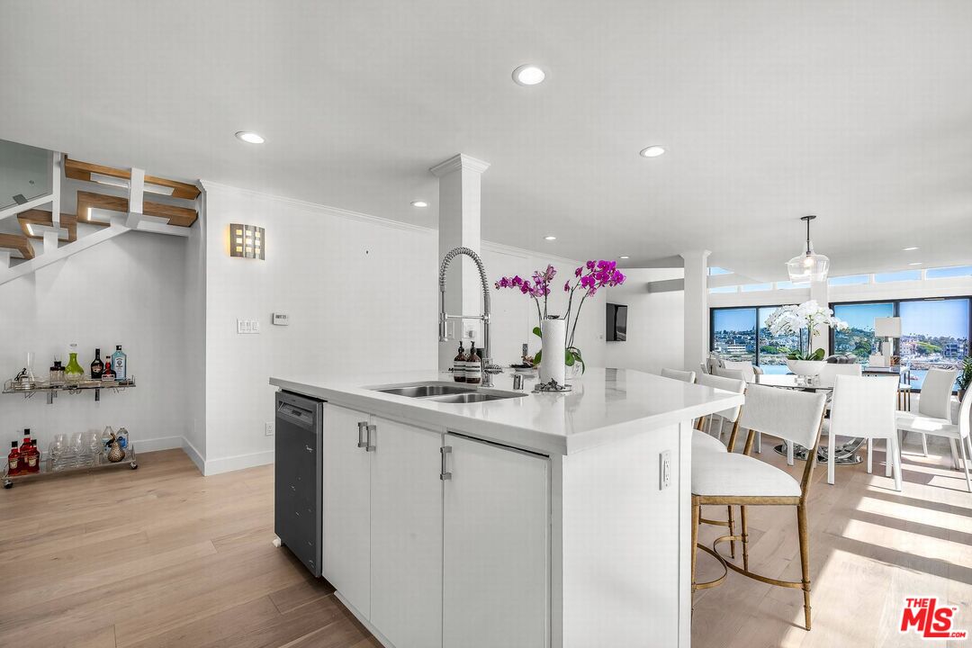 MLS #25573199 image #16