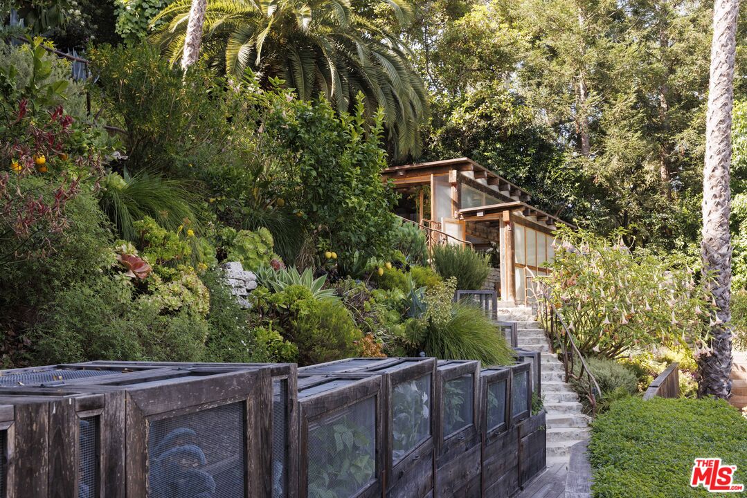 MLS #25573225 image #19