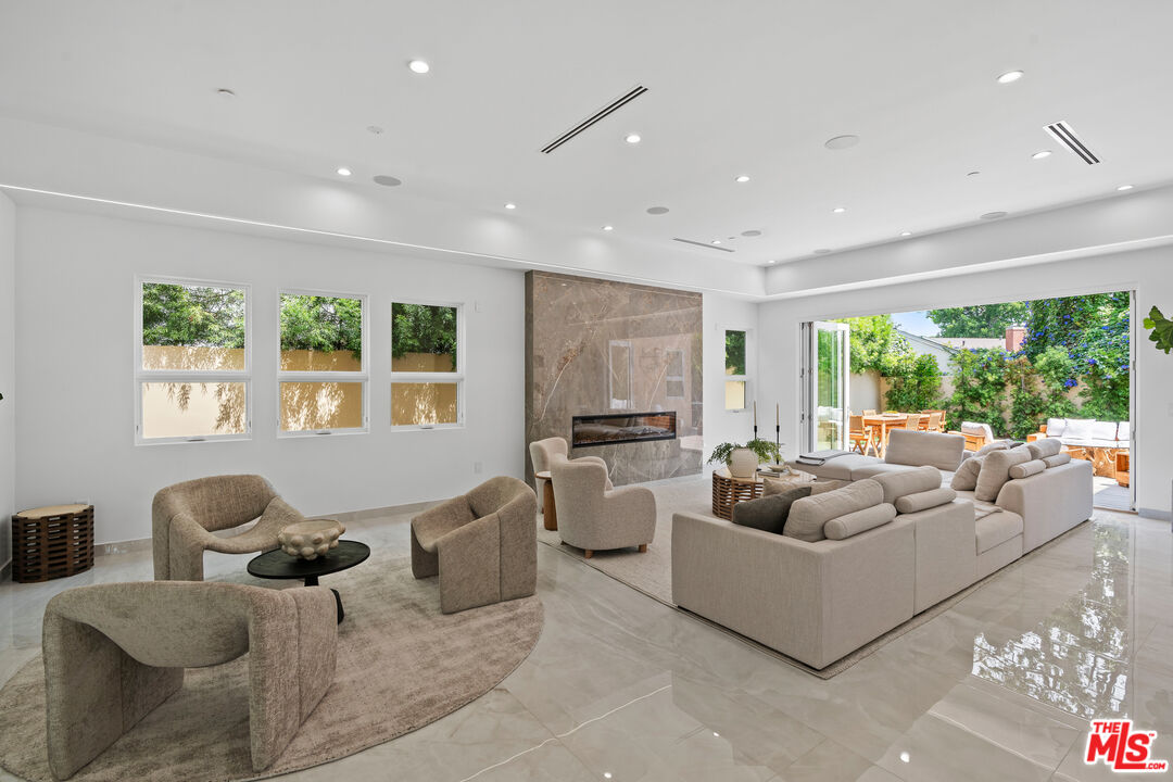 MLS #25573269 image #11